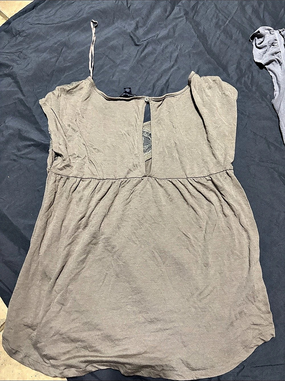 Two top bundle - Picture 5 of 7